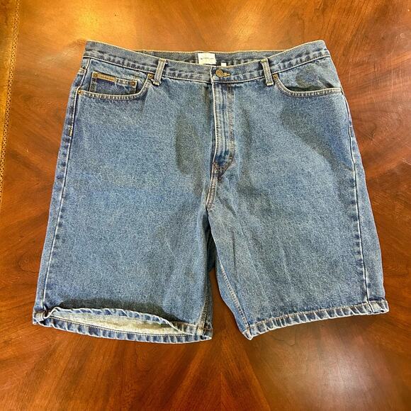 *SOLD* Calvin Klein Denim Shorts 40 - Picture 1 of 3